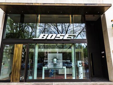 Ejercicio Distraer Asado Bose is turning down the volume for retail stores - BusinessLine on Campus