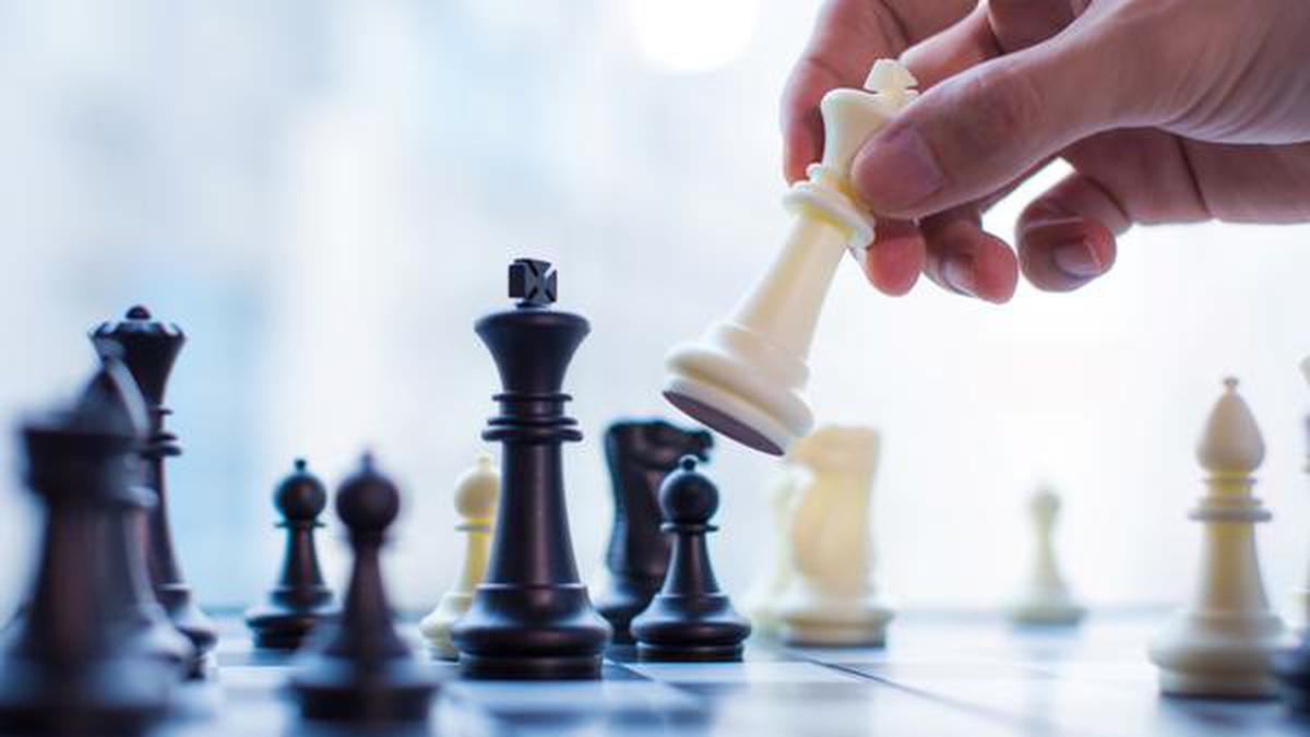 Big money and big temptation in the world of online chess