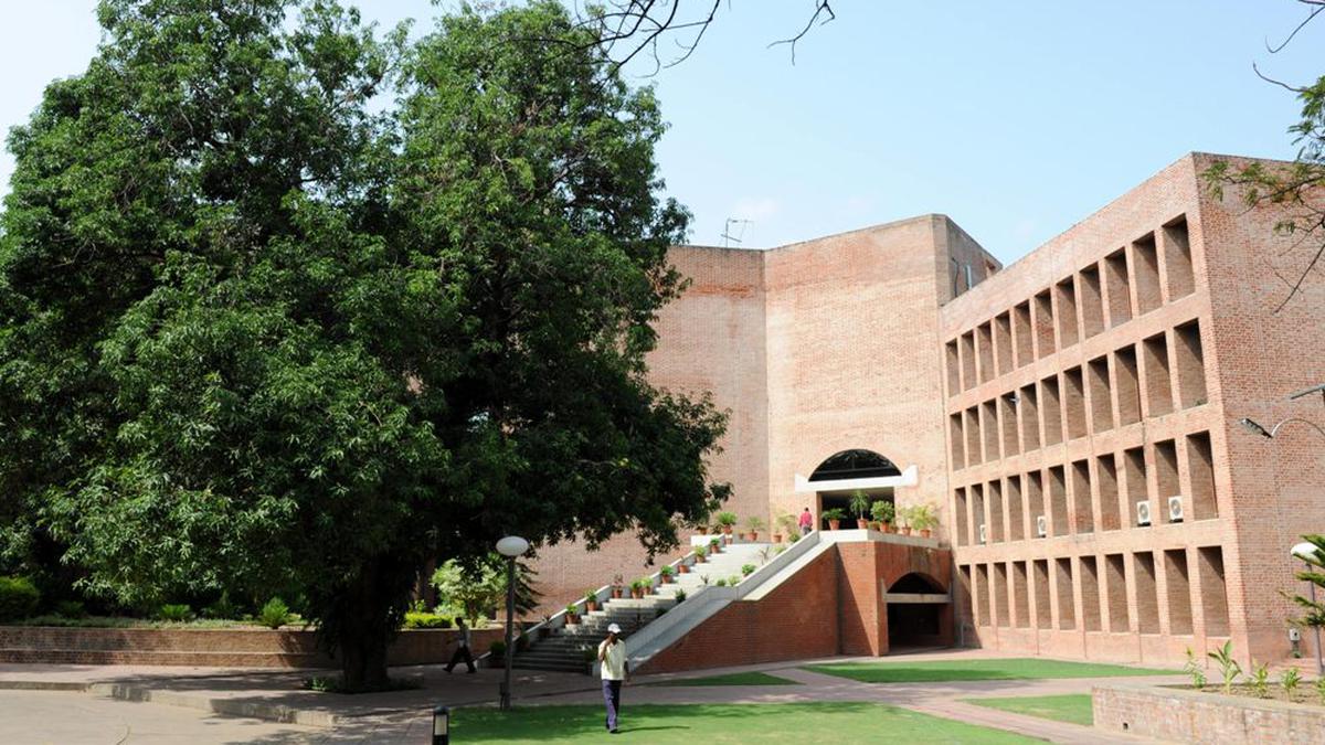 Students of IIM Ahmedabad partner with Tata Trusts for The Red Brick ...